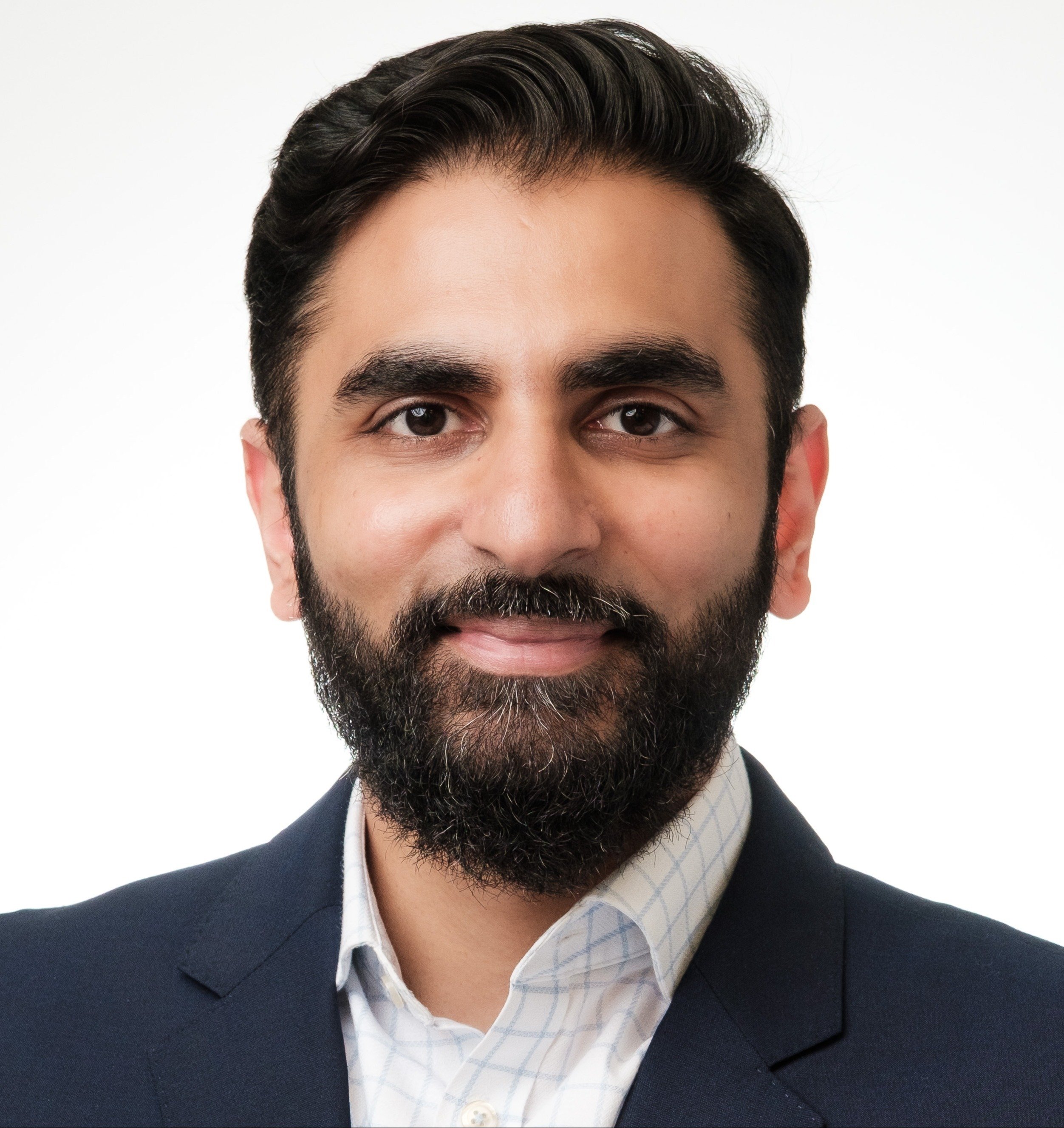 Al Falah Headshot--19 - Copy